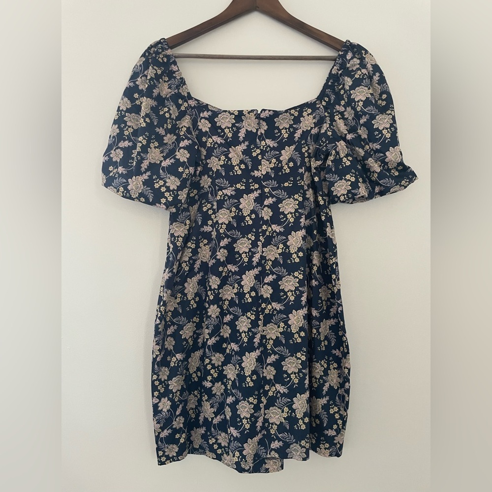 Boden Navy Floral Keyhole Cut Out Mini Dress with Puff Sleeves Size 8R US - Picture 3 of 6